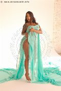 Foto Al�cia Lins Trans Milano 3247827663 - 15