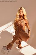 Foto Karollayne Arruda Trans Milano 3277205075 - 17