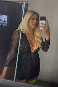 Roma Trans Camilla Brazil 389 90 59 453 foto selfie 1