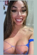 Napoli Trans Ellena Bittencourt 392 12 74 529 foto selfie 53