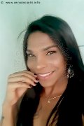 Roma Trav Thais Melo 388 32 39 396 foto selfie 100