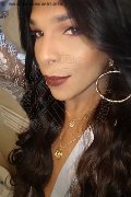Roma Trav Thais Melo 388 32 39 396 foto selfie 35