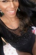 Roma Trav Thais Melo 388 32 39 396 foto selfie 47