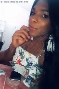 Roma Trav Thais Melo 388 32 39 396 foto selfie 130
