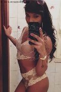 Roma Trav Thais Melo 388 32 39 396 foto selfie 37