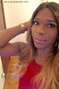 Roma Trav Thais Melo 388 32 39 396 foto selfie 63