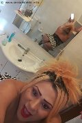 Asti Trav Catalina 334 74 50 570 foto selfie 19